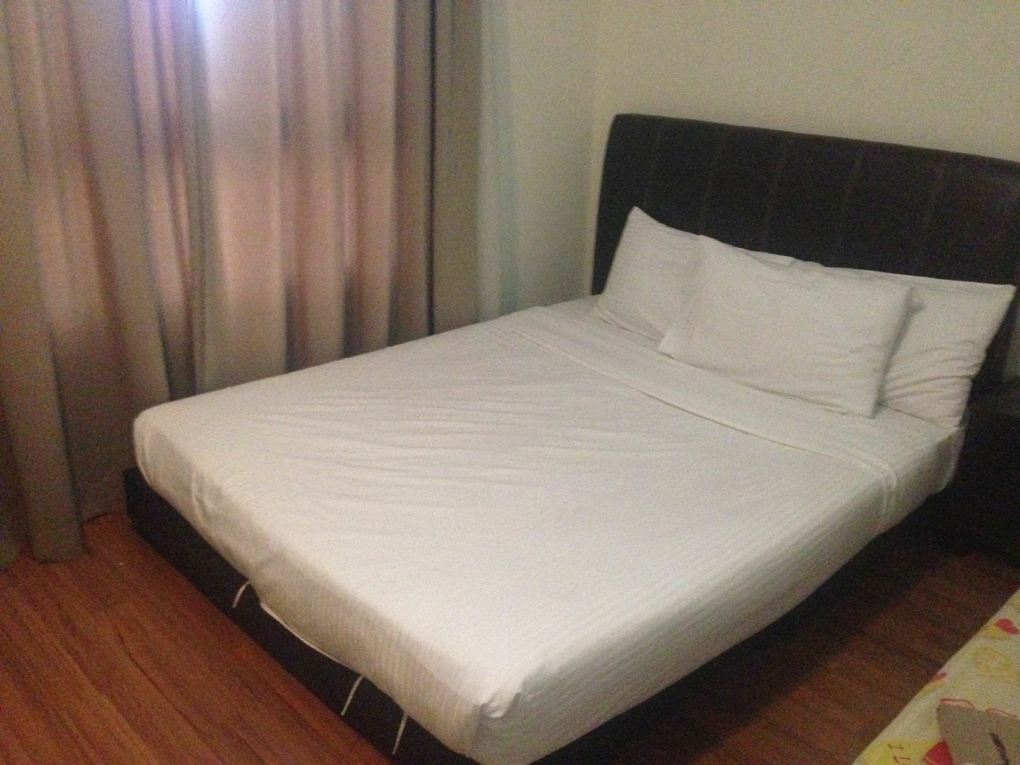 Kl Service Suite At Taragon Kuala Lumpur Exteriör bild