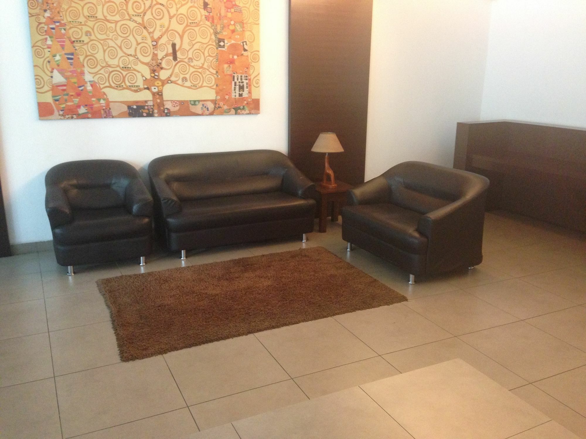 Kl Service Suite At Taragon Kuala Lumpur Exteriör bild